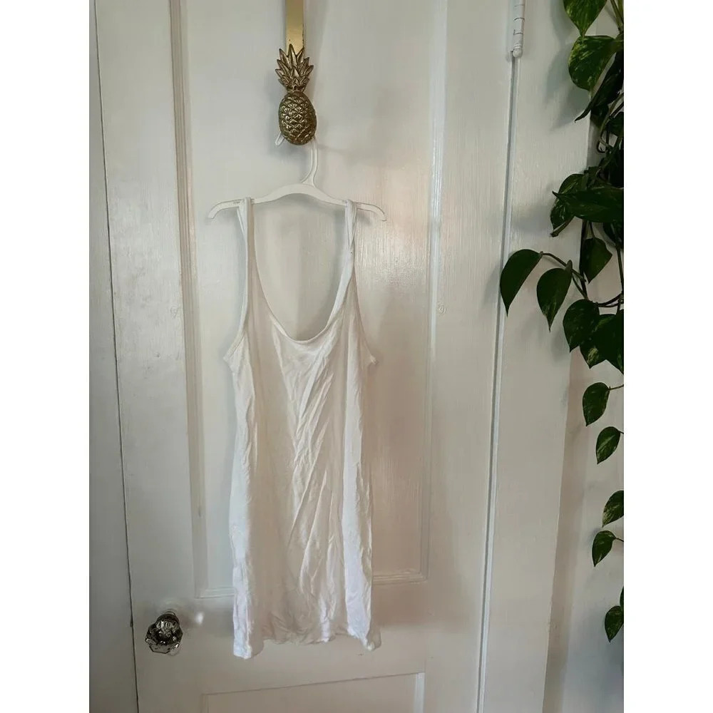 Women’s size Medium White tanktop